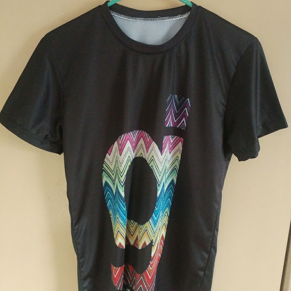 Glass jaw athletic fiber band tee